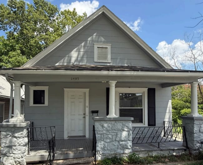 Primary Photo - Freshly Remodeled & Move-In Ready!