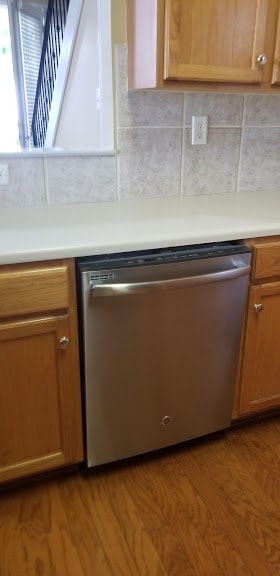 Building Photo - 1162 Island Pl E