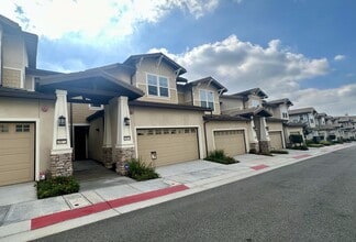 Building Photo - 18670 Clubhouse Dr