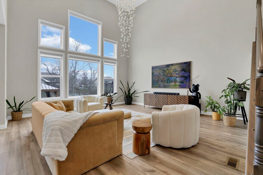 Building Photo - 300 Harness Way