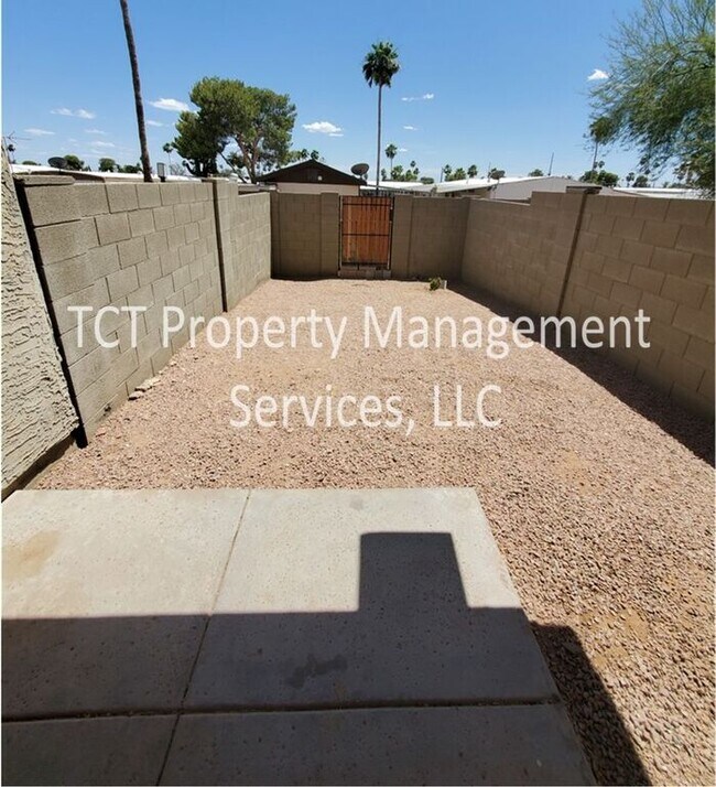 Building Photo - Great Condo in Great Location!