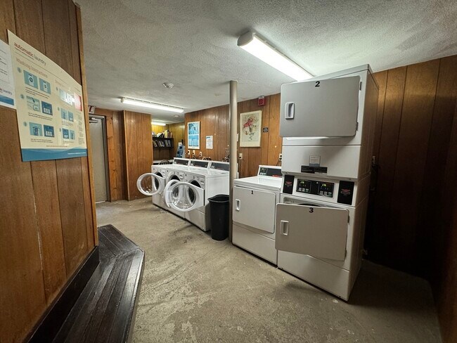 Building Photo - 339 S Huntington Ave