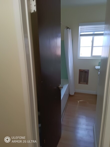 Building Photo - 4256 Walnut St