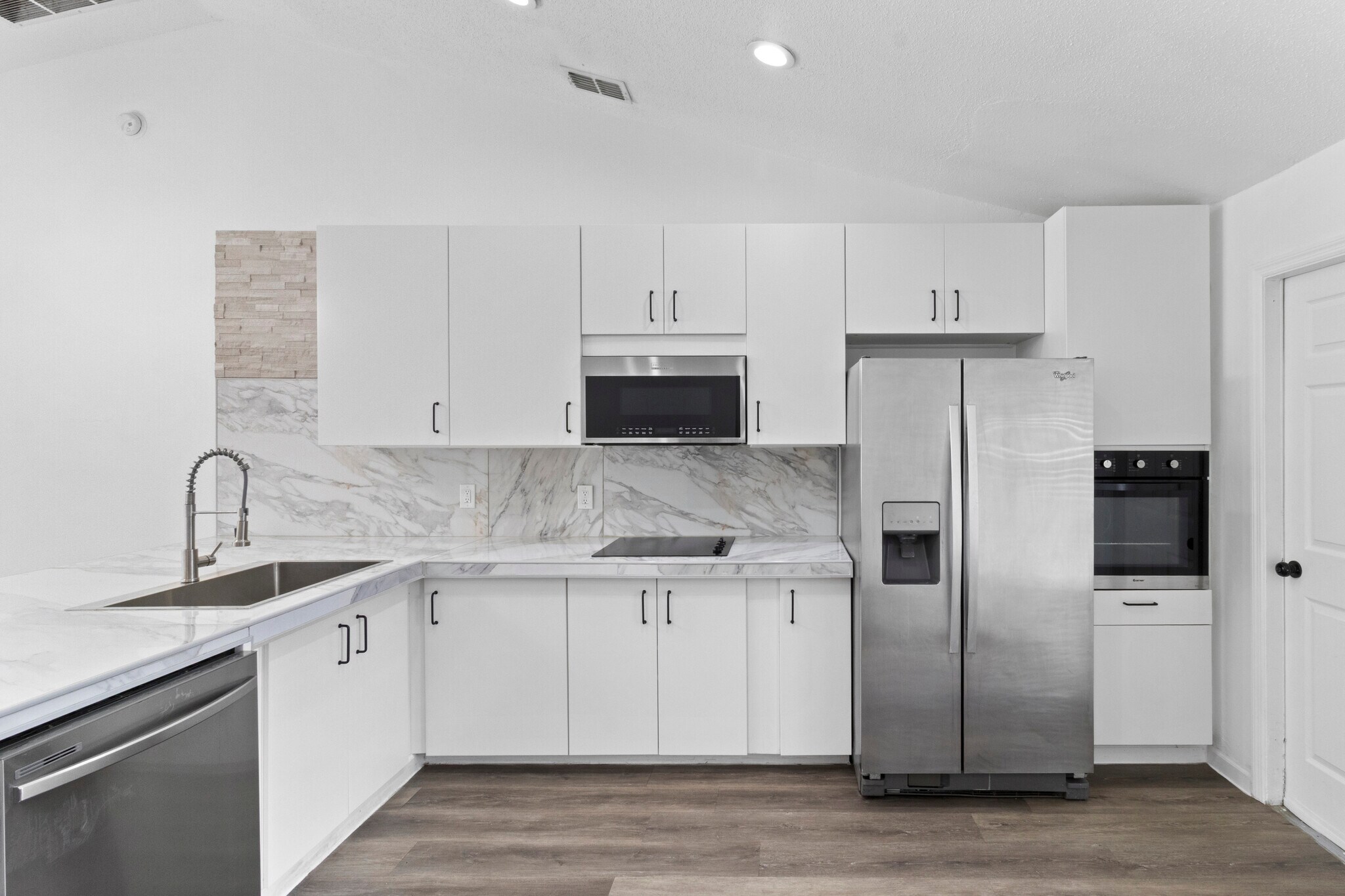 Building Photo - 1601 Perdido Ct