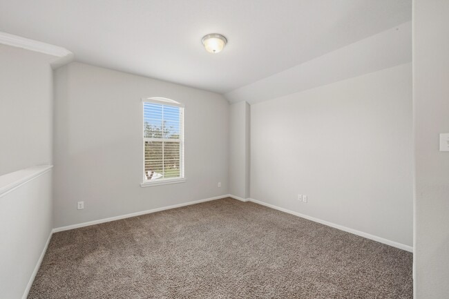 Building Photo - 223 Auburn Shores Ct