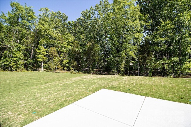 Building Photo - 3030 Falling Stone Cir