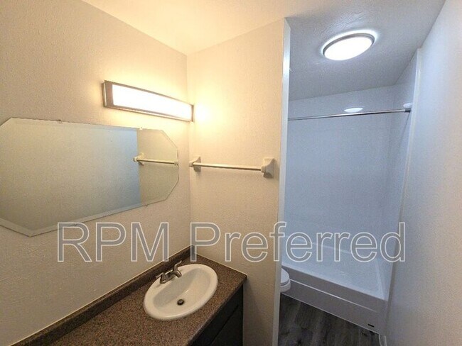 Building Photo - 6615 St Augustine St