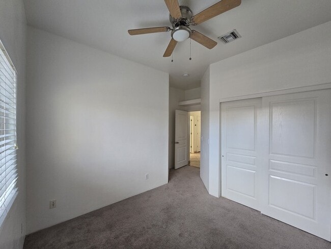 Building Photo - Spacious East Side Oasis – 4 Bed, 2 Bath Home with Premium Upgrades!