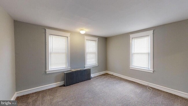 Building Photo - 214 Rutland Ave