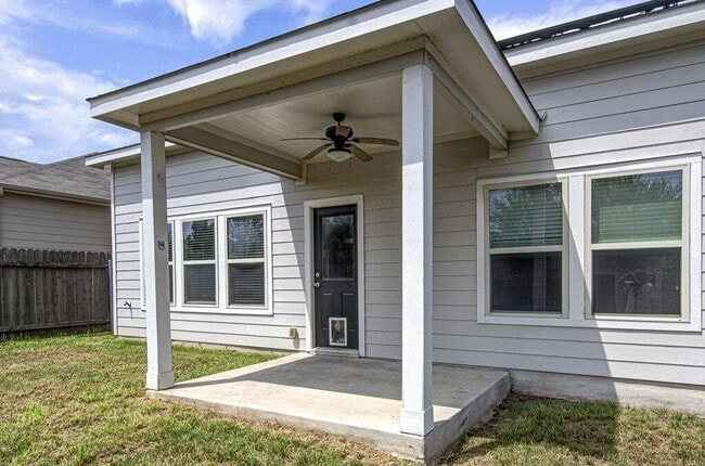 Building Photo - 7024 Vail Ridge St