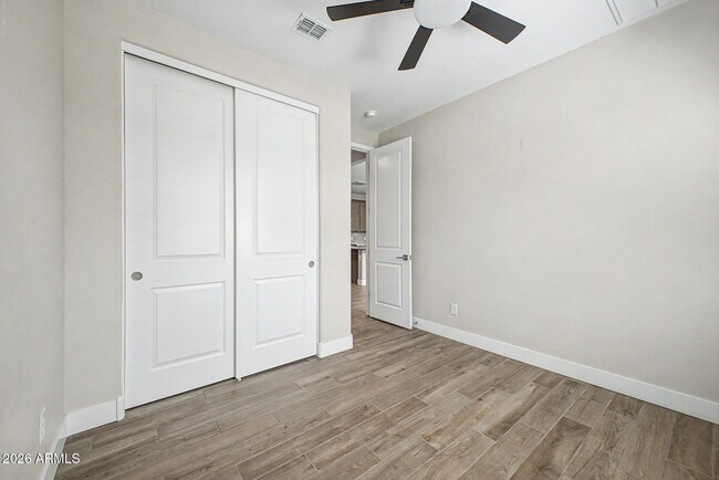 Building Photo - 9701 E Spiral Ave