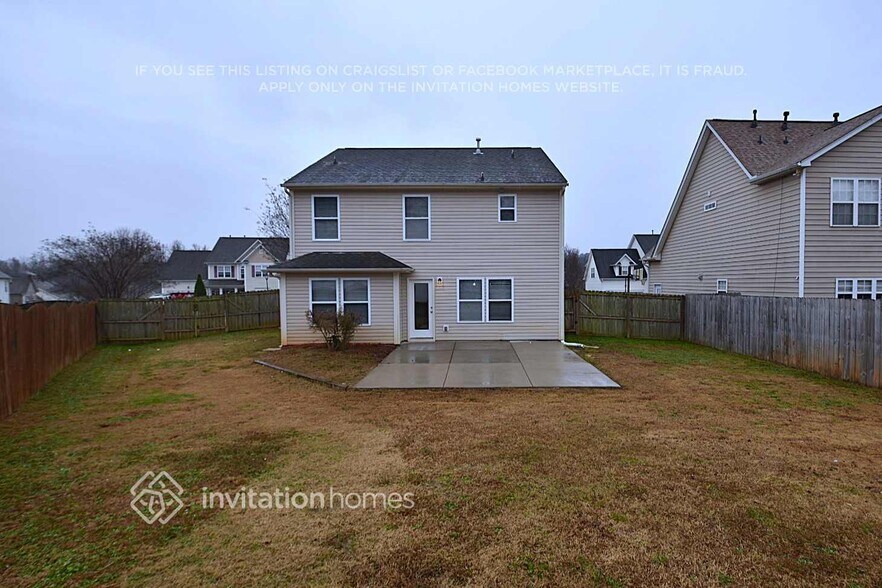 Building Photo - 110 Louden Dr