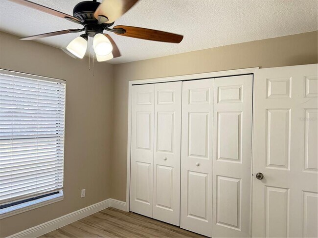 Building Photo - 1545 Wyman Cir