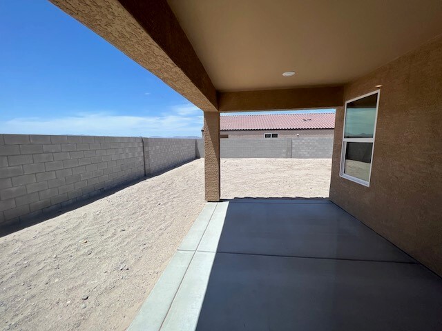 Building Photo - 6533 Black Canyon Dr