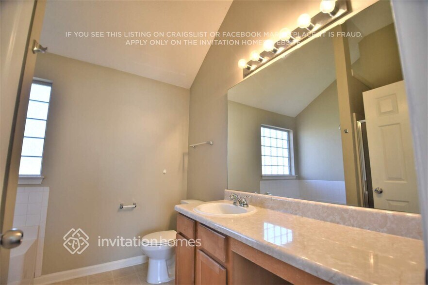 Building Photo - 4950 Bridle Point Pkwy