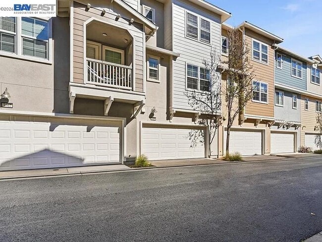 Building Photo - 1503 Jetty Dr