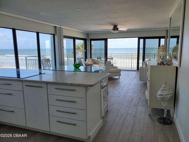 Building Photo - 1571 S Atlantic Ave