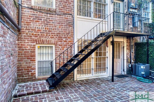 Building Photo - 20 E Macon St
