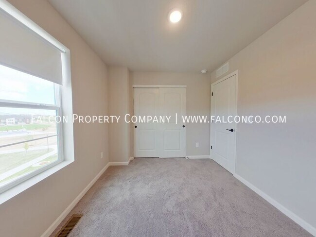 Building Photo - 10672 Larimar Point