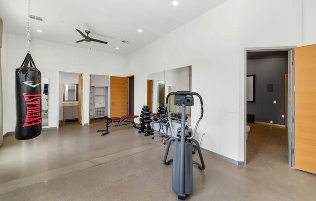 Building Photo - 4912 N 45th St