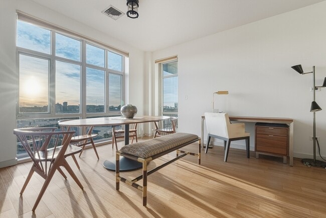 Building Photo - 150 Dorchester Ave