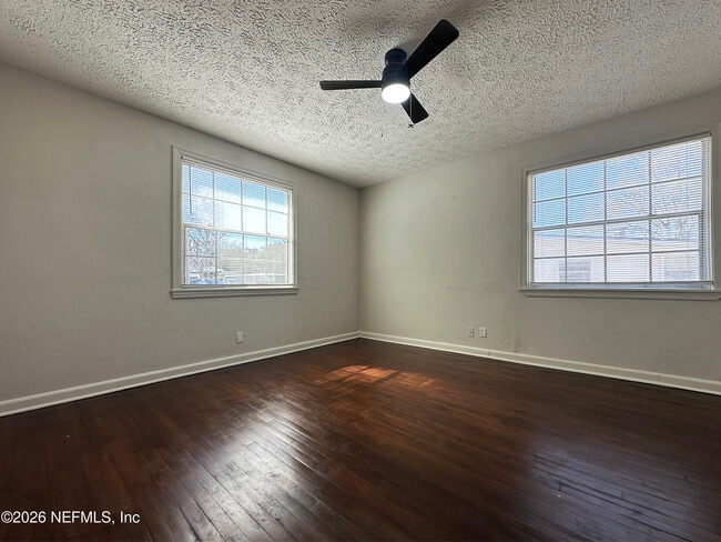 Building Photo - 1239 Glen Laura Rd