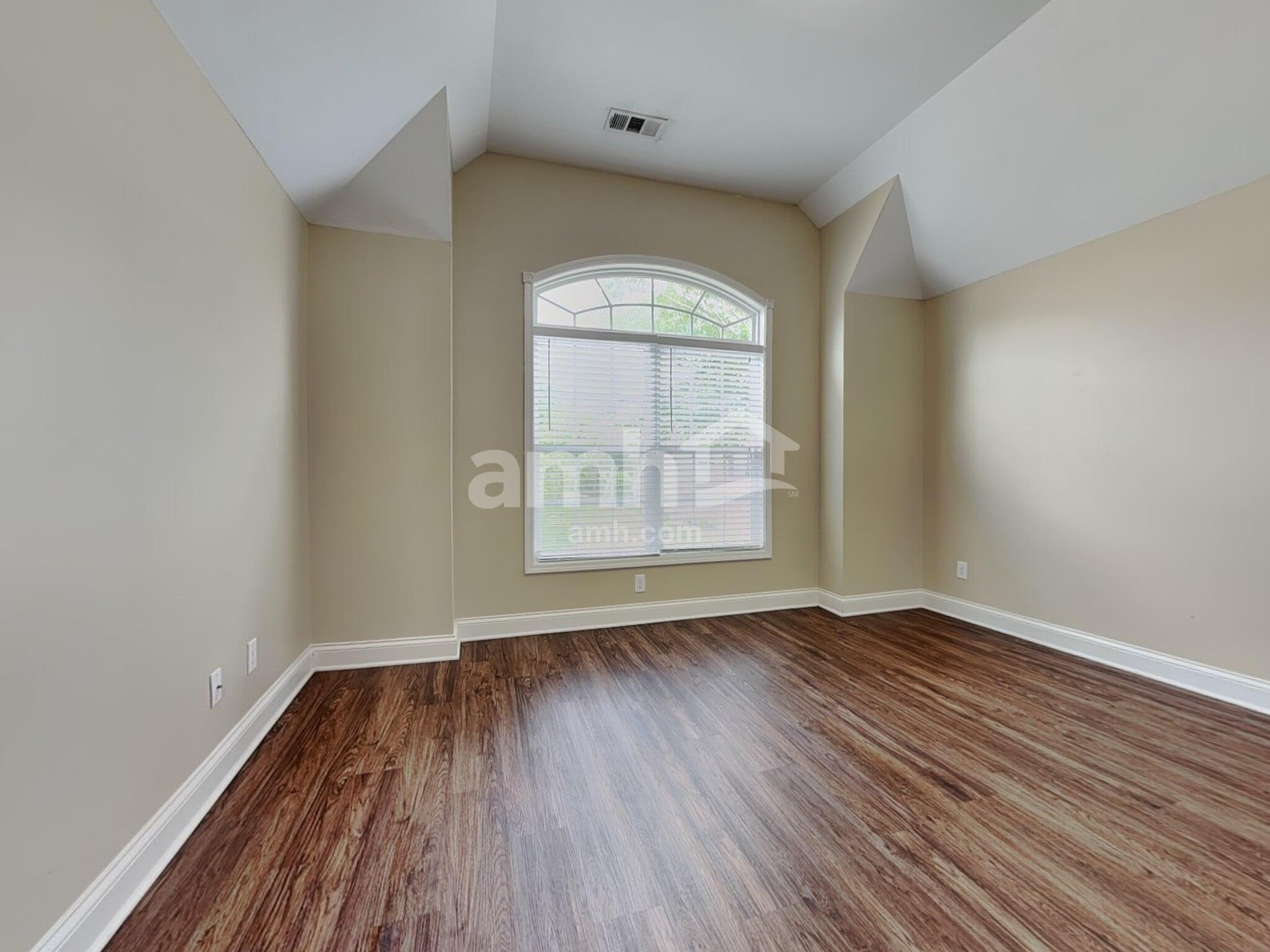 Building Photo - 3333 Cedar Branch Rd