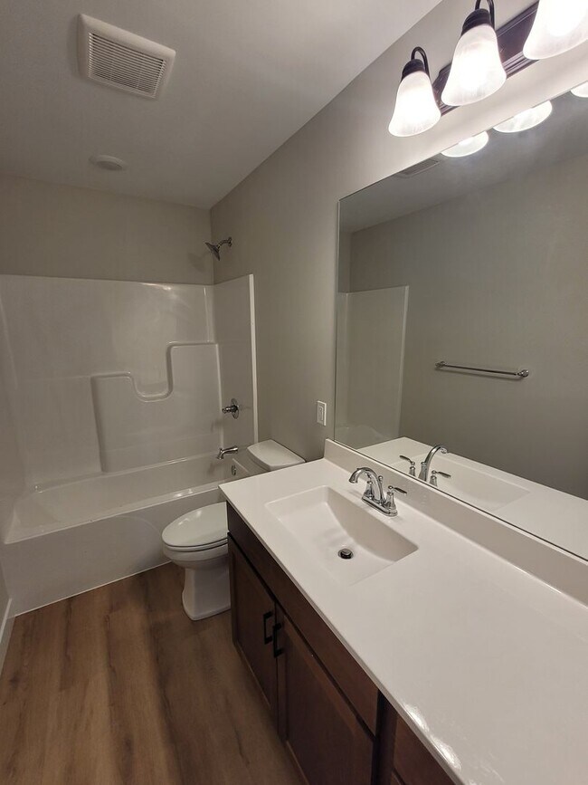 Building Photo - 4516 Alan Ln