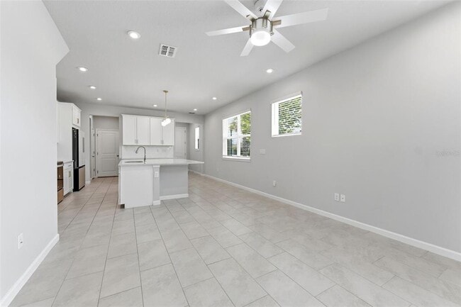 Building Photo - 2587 Everglade Way