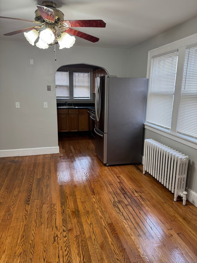 Building Photo - 114 Kneeland Rd