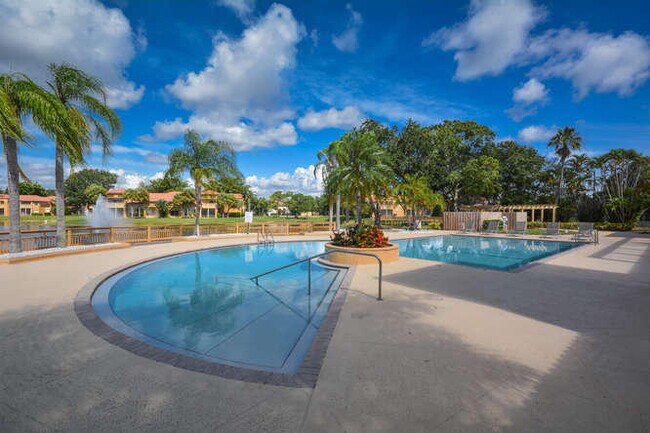 Building Photo - 4799 Via Palm Lakes