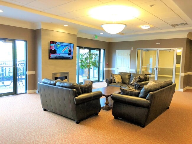 Building Photo - 11 Goodhue St