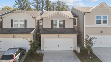 Building Photo - 1606 Clayfire Dr.