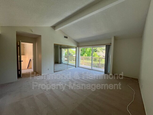 Building Photo - 3804 Mainsail Cir