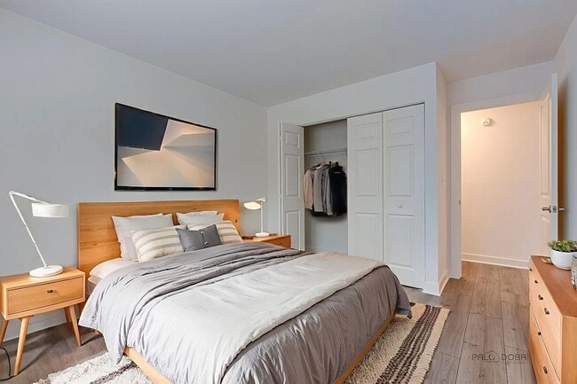 Building Photo - 2 Bedroom Apartment in Libertyville