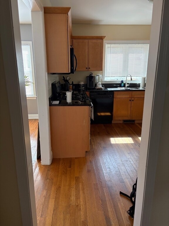 Building Photo - 200 Manthorne Rd