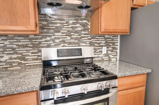 Building Photo - 1226 Berrystone Trail