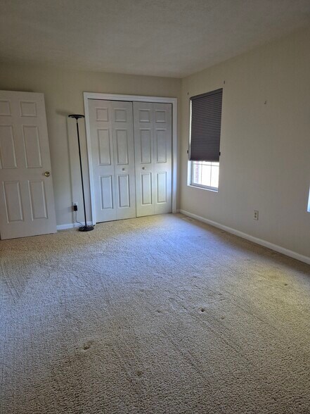 Building Photo - 991 Charlie Norris Rd