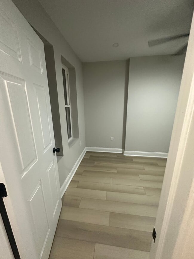 Building Photo - Beautiful Newly Renovated 4 Bedroom Home Now Available in Belmont!!!