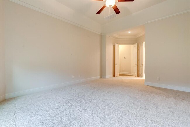 Building Photo - 10307 Latta Creek Dr