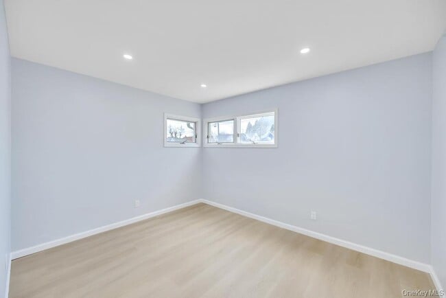 Building Photo - 207 August Rd