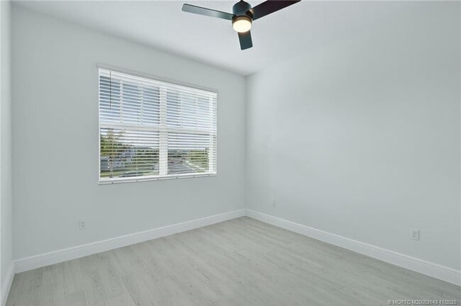 Building Photo - 3487 NW Solange Ct