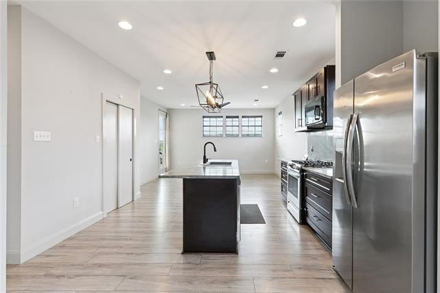 Building Photo - 2767 Vienna St