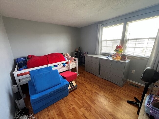 Building Photo - 3000 Ridge Rd