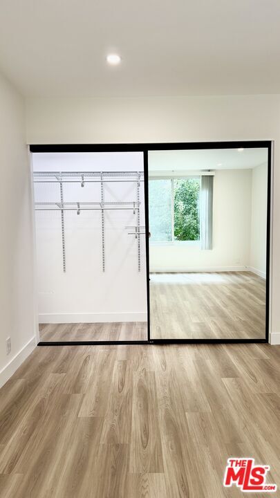 Building Photo - 414 N Palm Dr