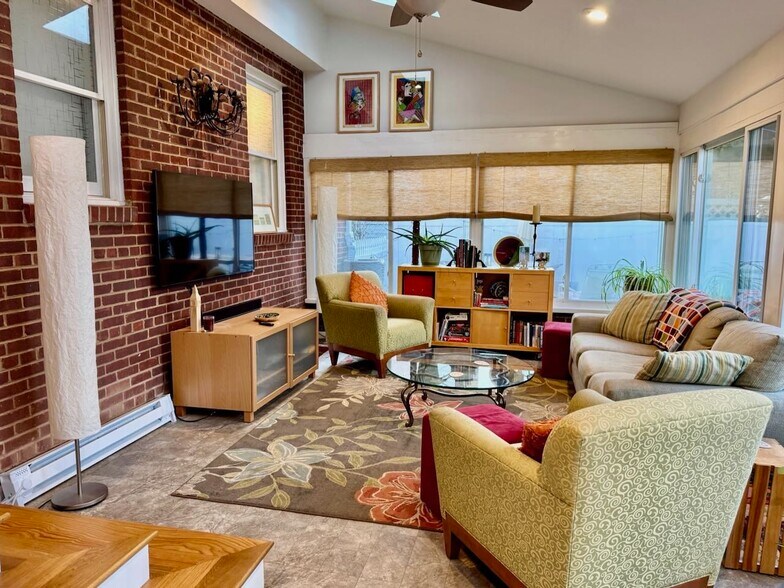 Enclosed back porch - 2308 Buckingham Ave
