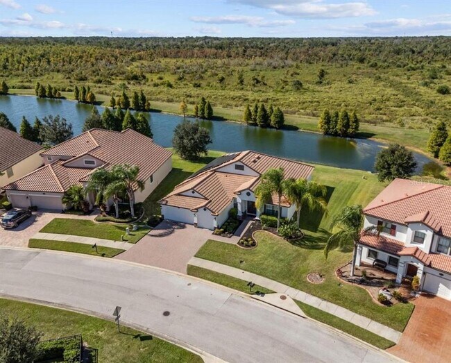 Building Photo - 4056 Sunset Lake Dr