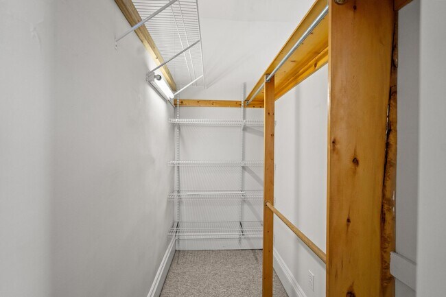 Building Photo - 734 Garrard St