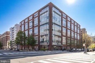 Building Photo - 1300 N Street NW-#106