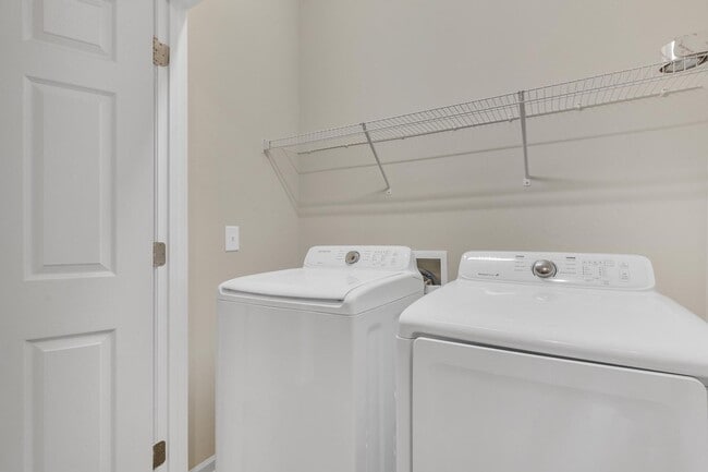 Building Photo - Carolina Forest Townhome- Available Now!